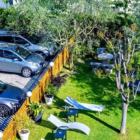 Nirvana Apartments Torbole Sul Garda Eksteriør billede